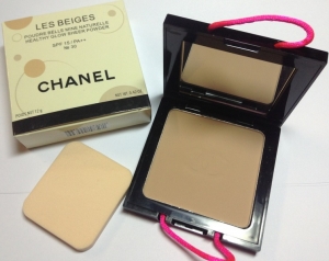 Компактная пудра Chanel "LES BEIGES". Купить туалетную воду недорого в интернет-магазине.